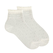 Load image into Gallery viewer, 303 Beige (Cream)  Ceremony Sock with Border