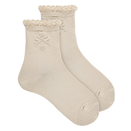 304 Linen  Ceremony Sock with Bow in Relieve