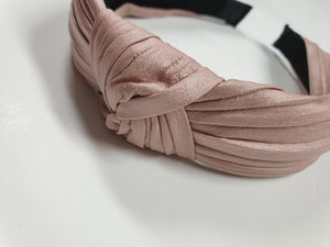 Pleated Leatherette Knot Band