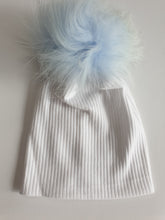 Load image into Gallery viewer, Baby Beanie with Pompom
