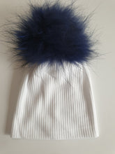 Load image into Gallery viewer, Baby Beanie with Pompom