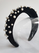 Load image into Gallery viewer, Velvet Padded Headband with Pearls