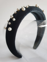 Load image into Gallery viewer, Velvet Padded Headband with Pearls