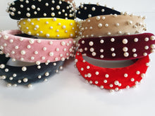 Load image into Gallery viewer, Velvet Padded Headband with Pearls