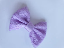 Load image into Gallery viewer, 2 Inch Bow-tie Bow with lace