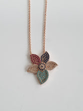 Load image into Gallery viewer, Pave Set Flower Necklace