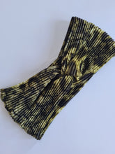 Load image into Gallery viewer, Leopard Plisse Flat &amp;Turban Headband