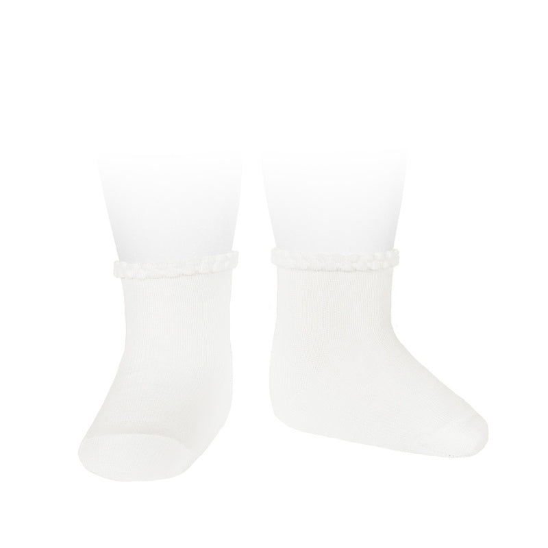 200 White - Short Sock Patterned Cuff