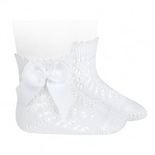 Load image into Gallery viewer, 200 White Openwork short socks with bow